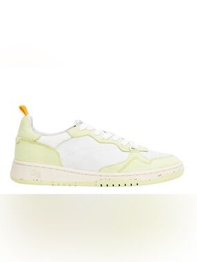 Oncept Phoenix in Cool Matcha